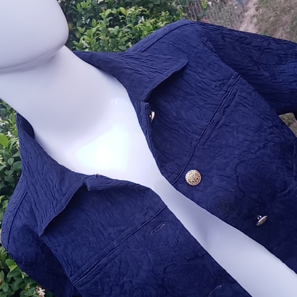 Graff by UM Vintage Gold button Light Jacket - Picture 9 of 16